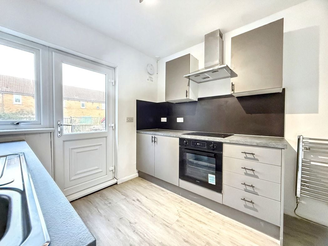 Property image 6 of 14