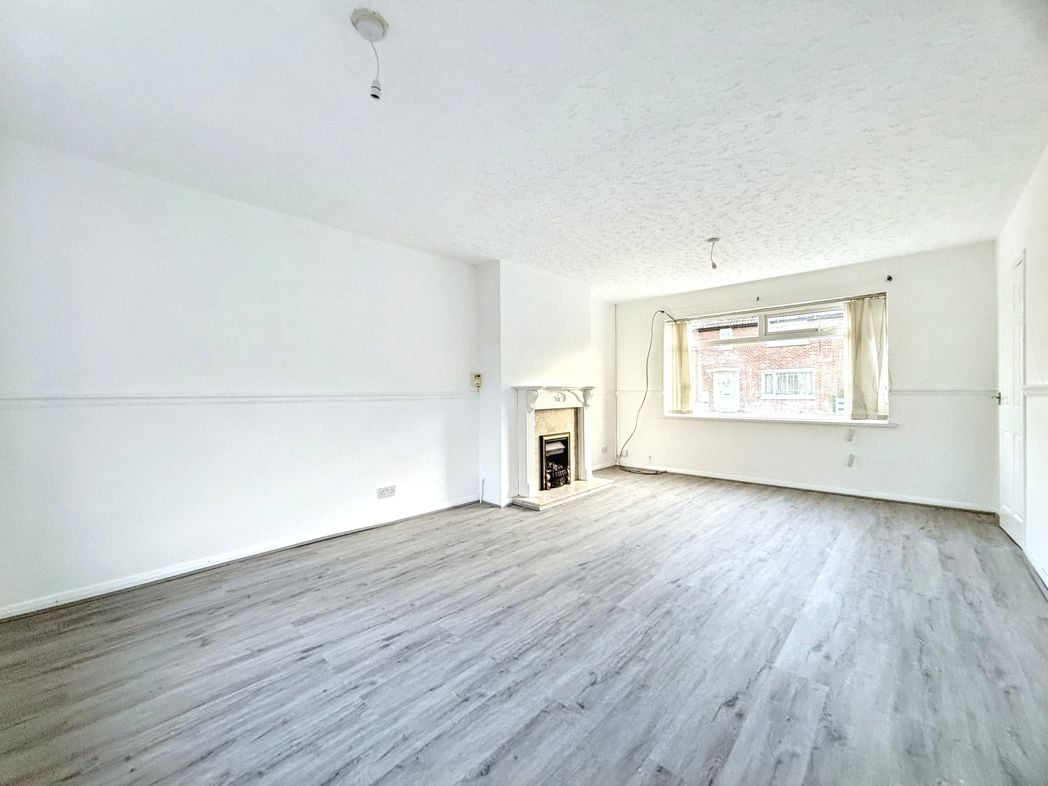 Property image 4 of 14