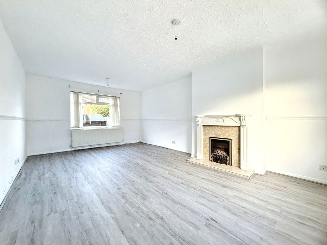 Property image 3 of 14