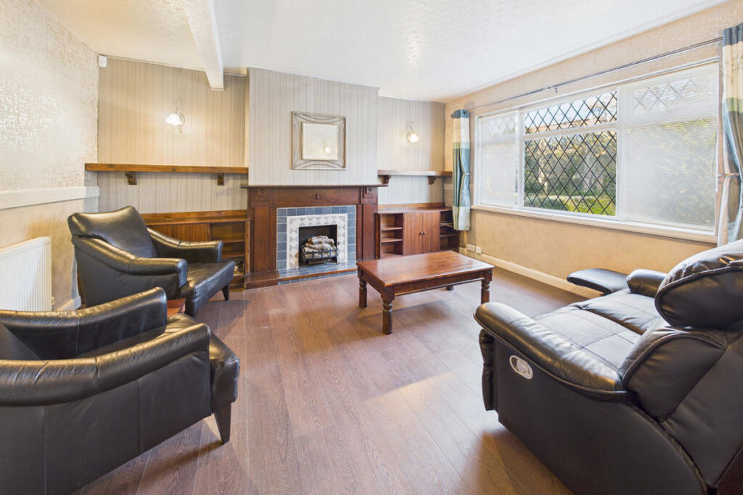 Property image 2 of 20