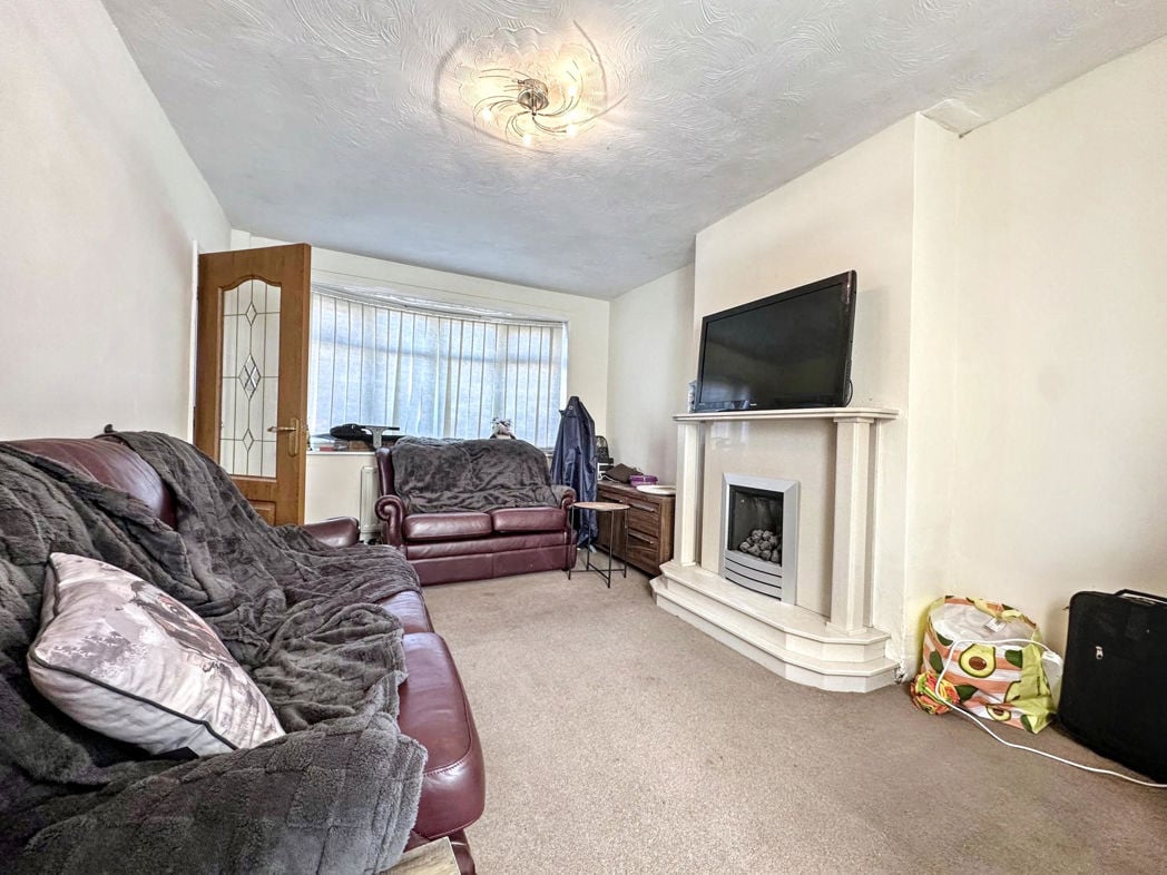 Property image 3 of 14
