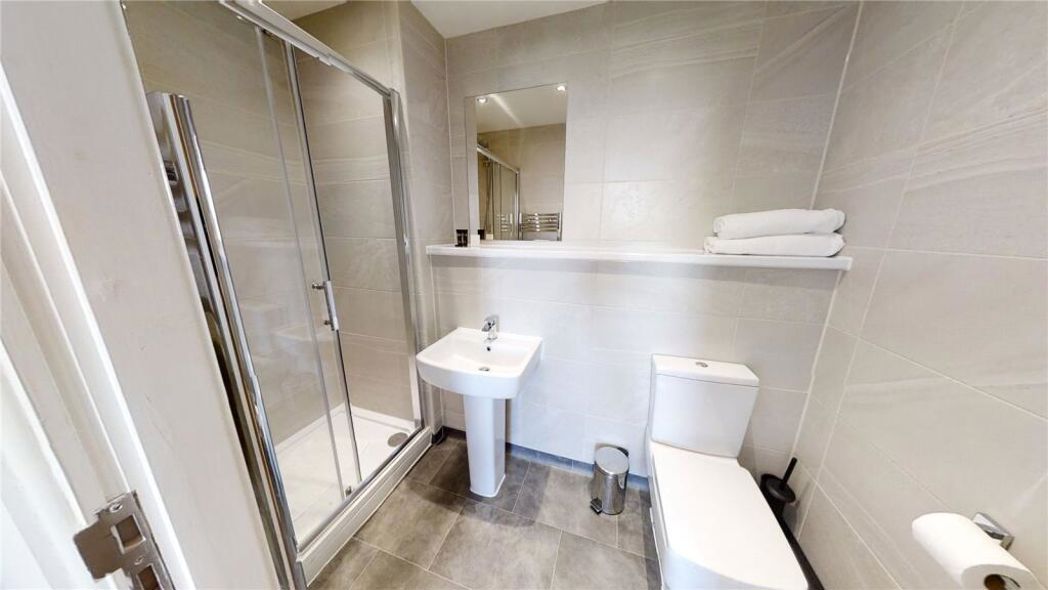 Property image 10 of 14