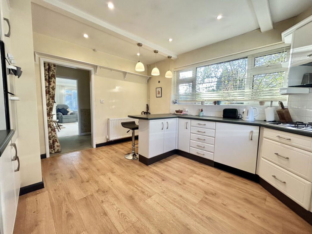 Property image 3 of 23