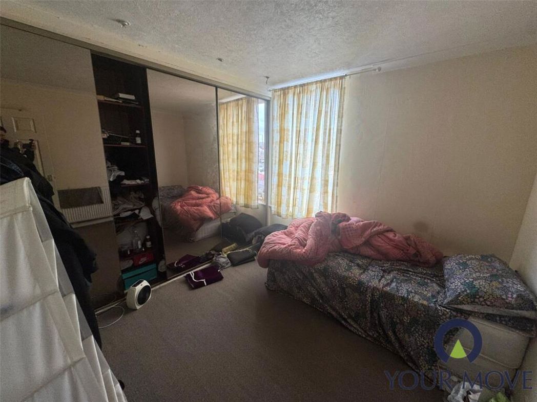 Property image 6 of 7