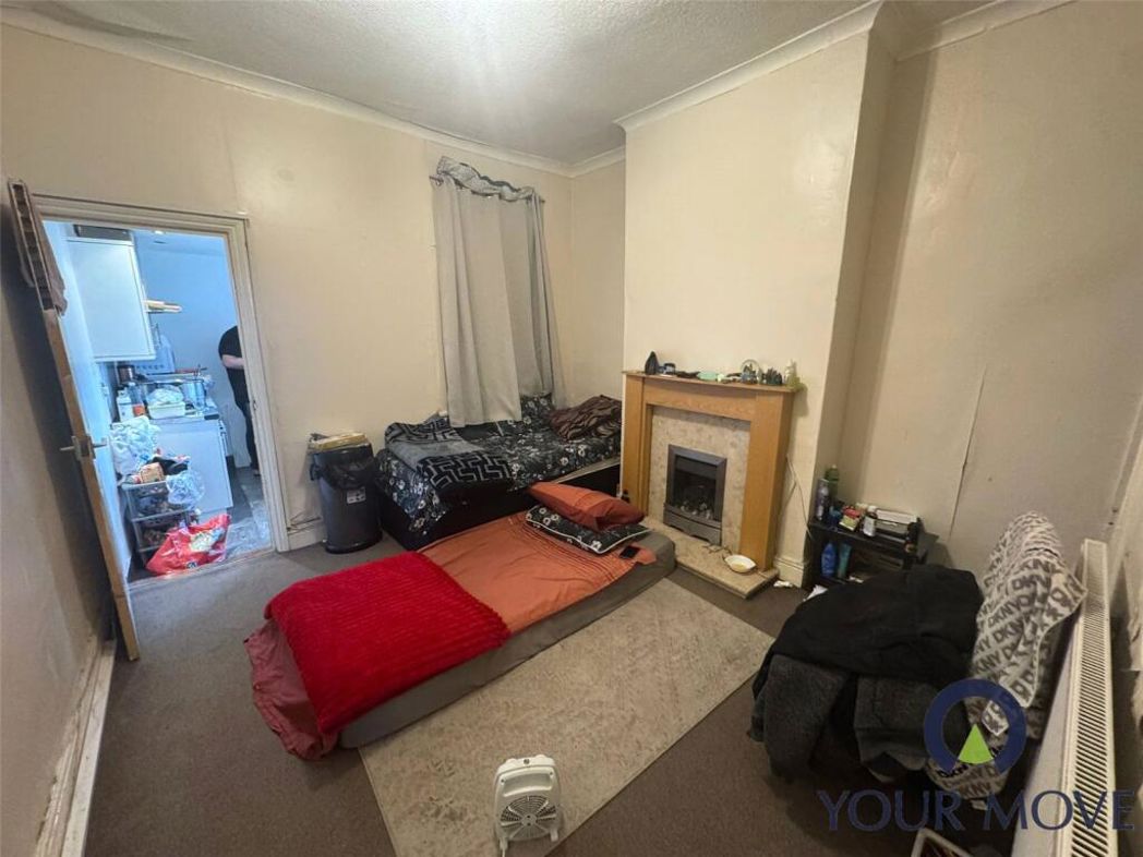 Property image 2 of 7
