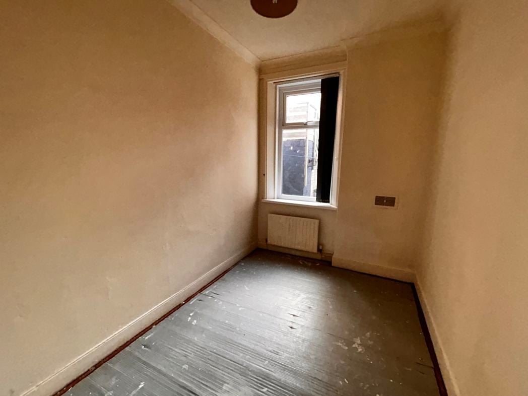 Property image 10 of 10