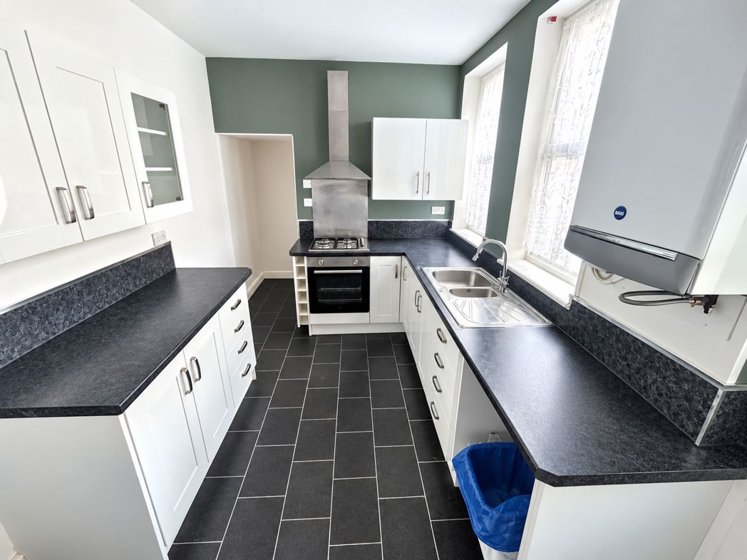 Property image 4 of 8