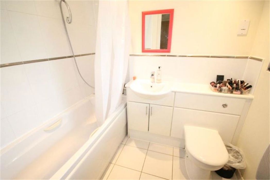 Property image 3 of 8