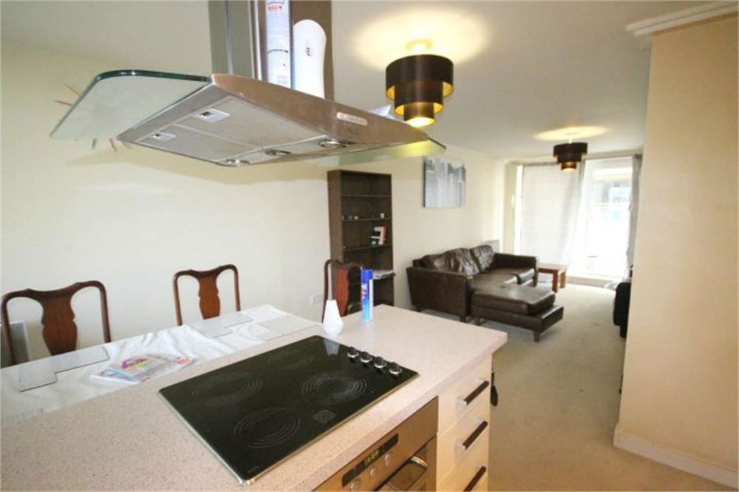 Property image 4 of 8