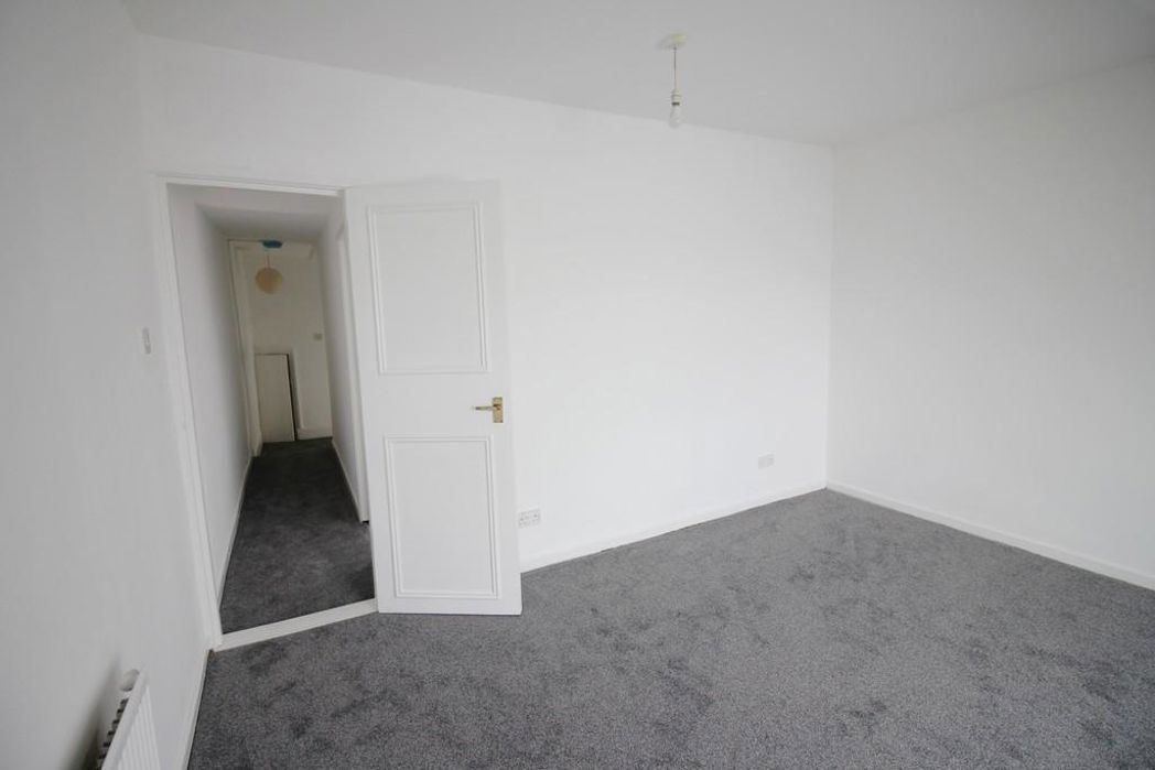 Property image 5 of 7