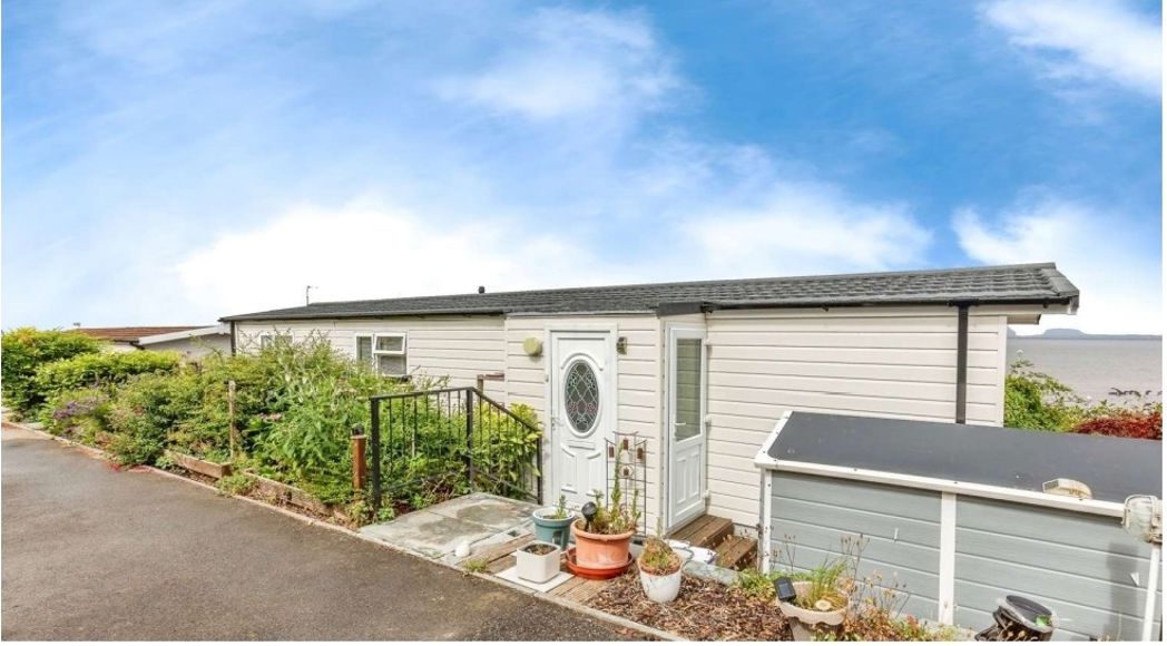 Property image 1 of 12