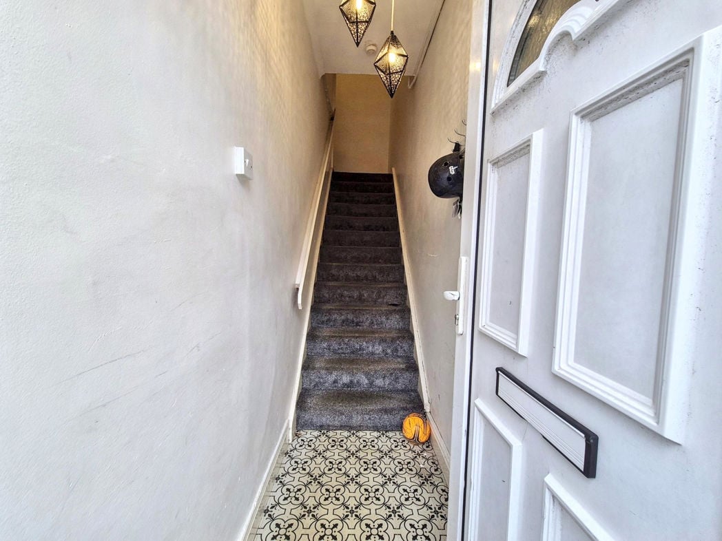 Property image 4 of 16