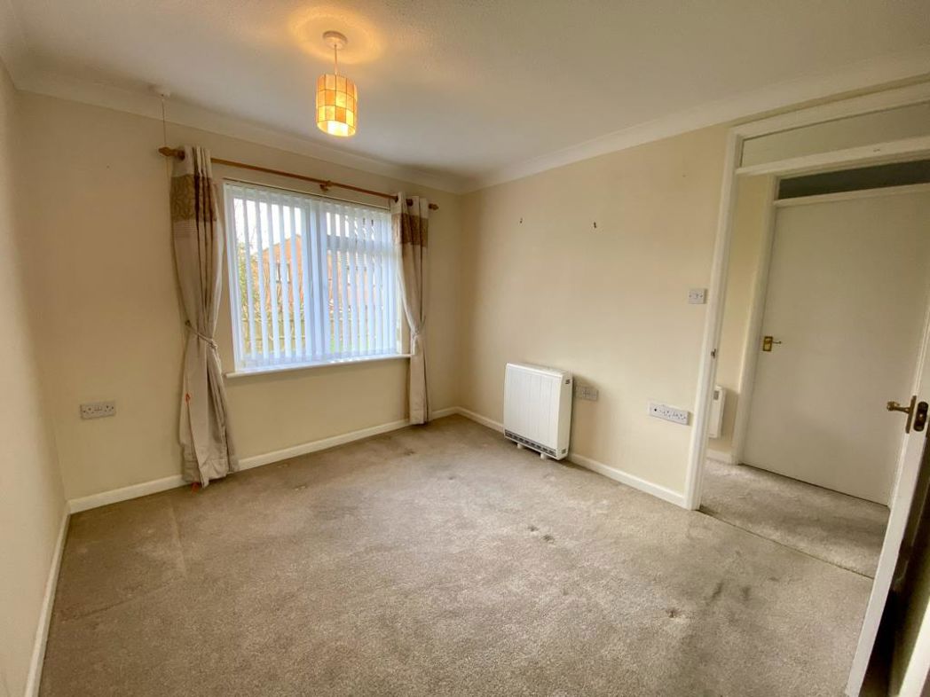 Property image 5 of 15