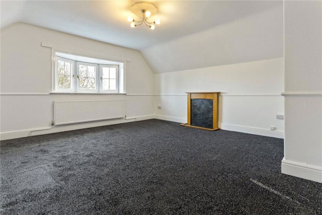 Property image 2 of 15
