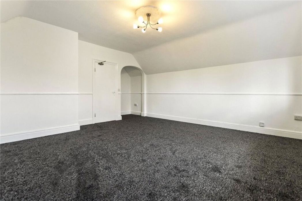 Property image 4 of 15