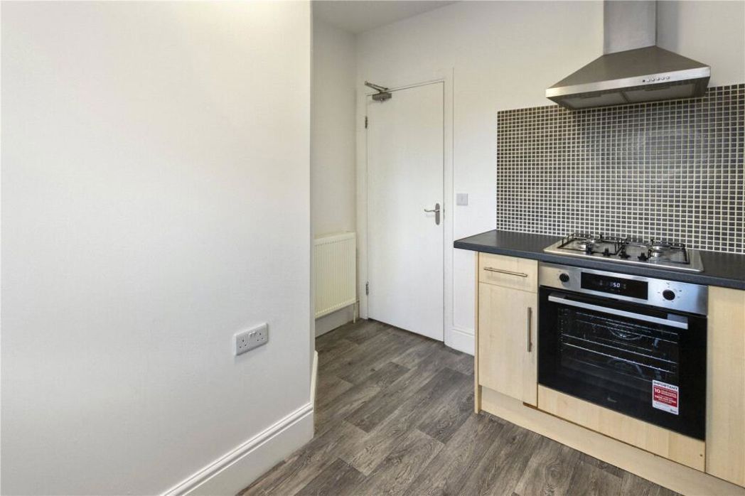 Property image 6 of 15