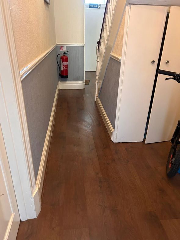 Property image 6 of 19
