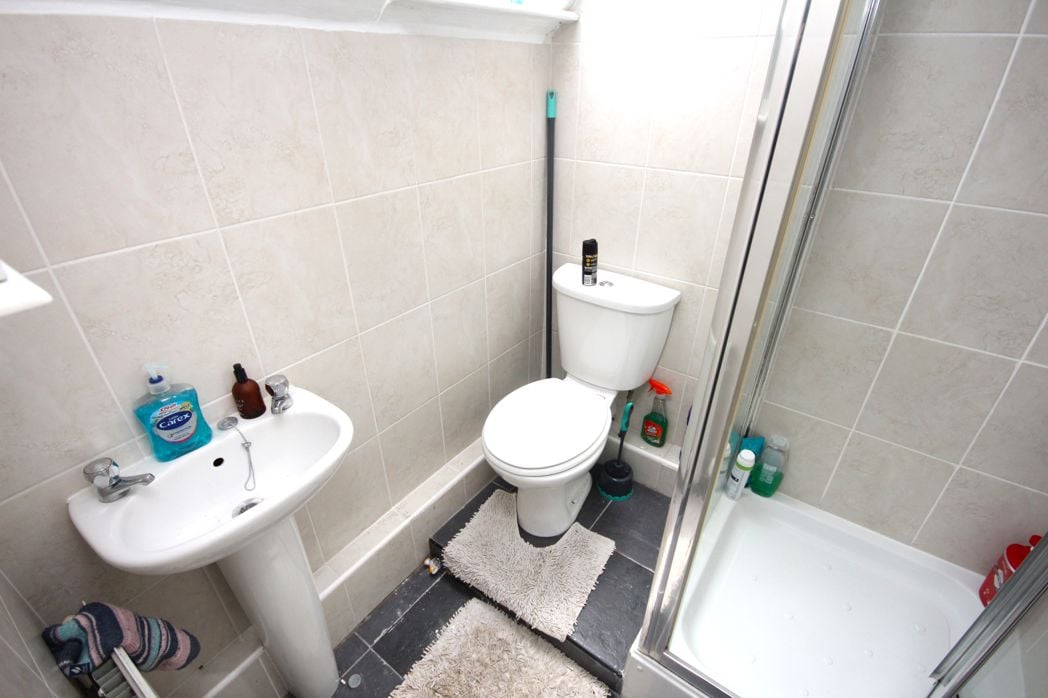 Property image 14 of 19