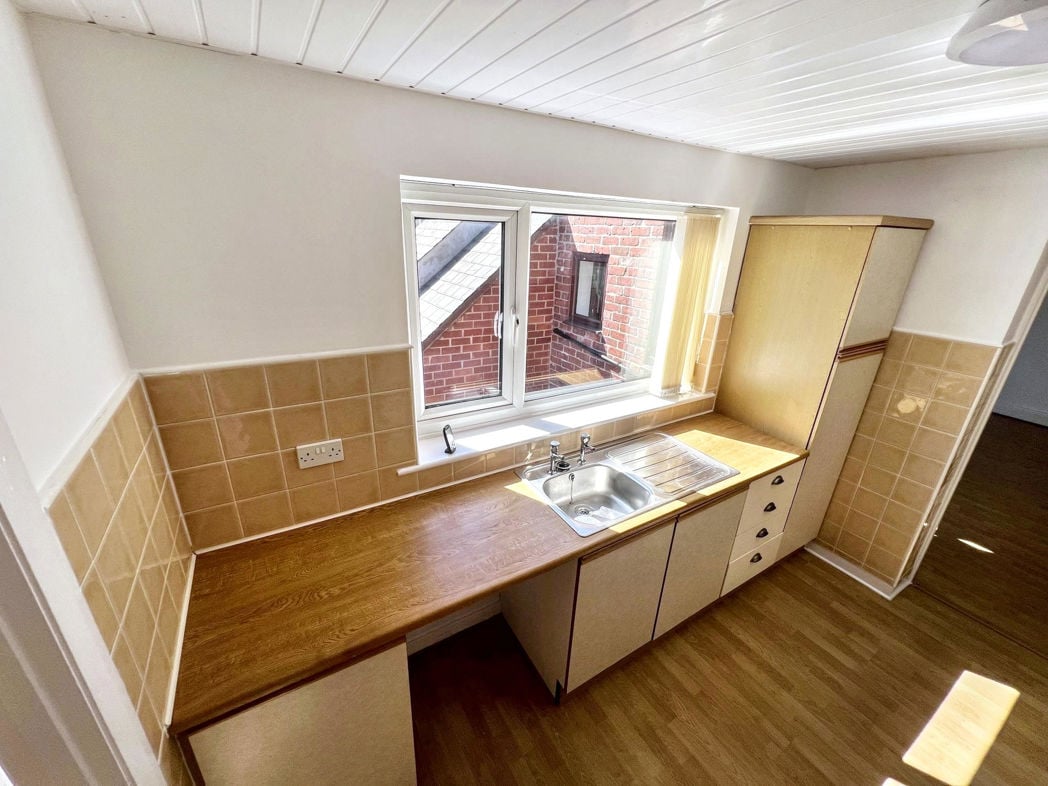 Property image 6 of 10