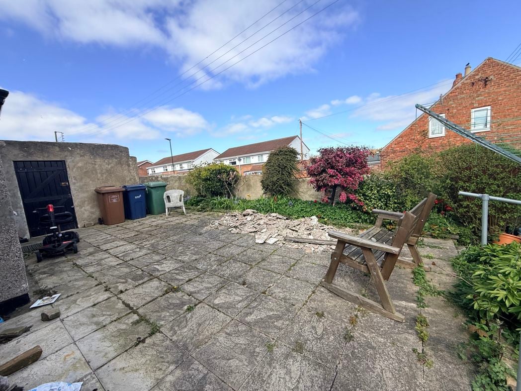 Property image 10 of 12