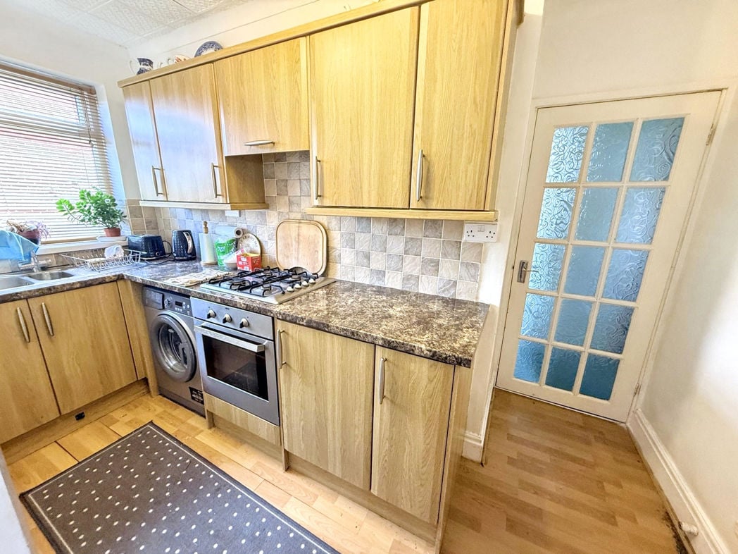 Property image 4 of 12