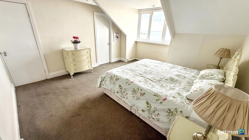 Property image 36 of 58