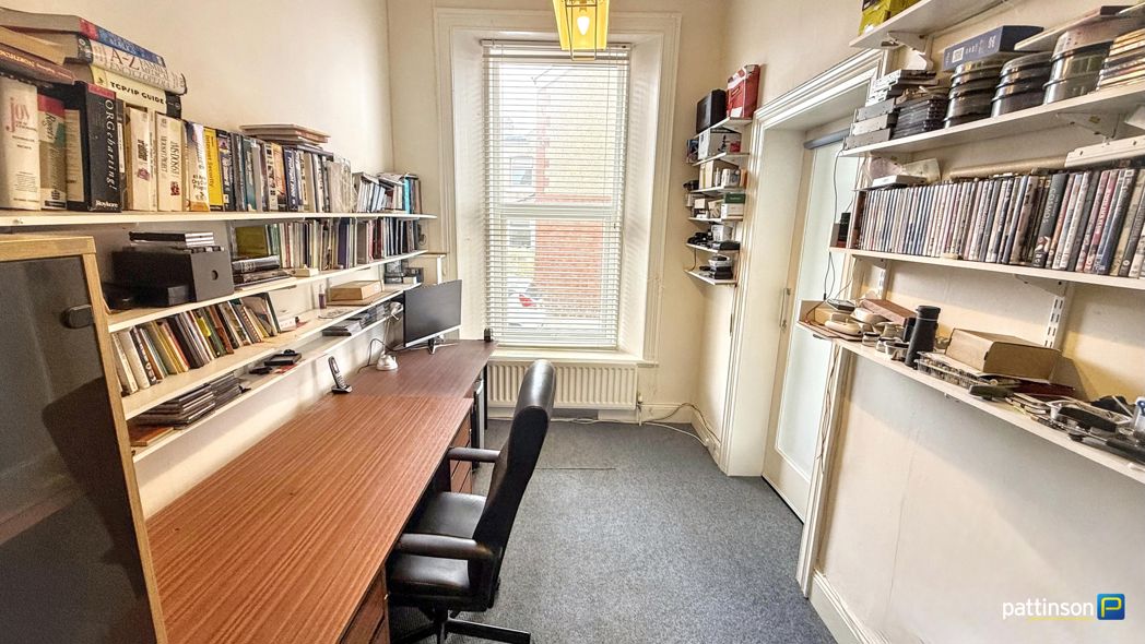 Property image 11 of 58