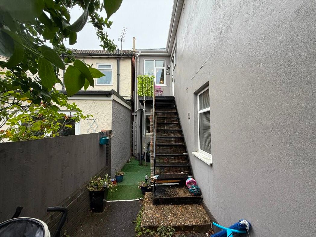 Property image 7 of 13