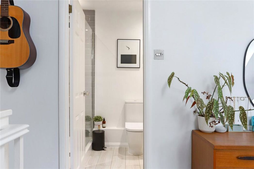 Property image 5 of 8