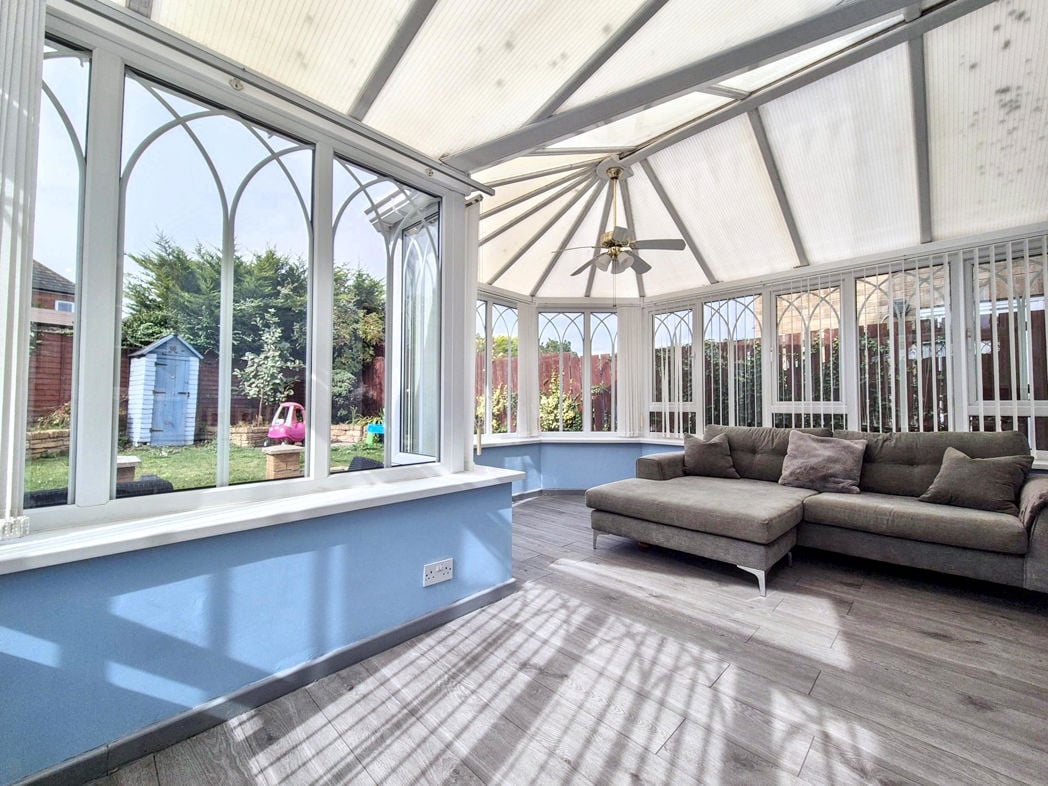 Property image 3 of 20