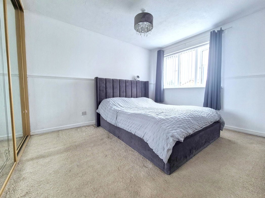 Property image 14 of 20