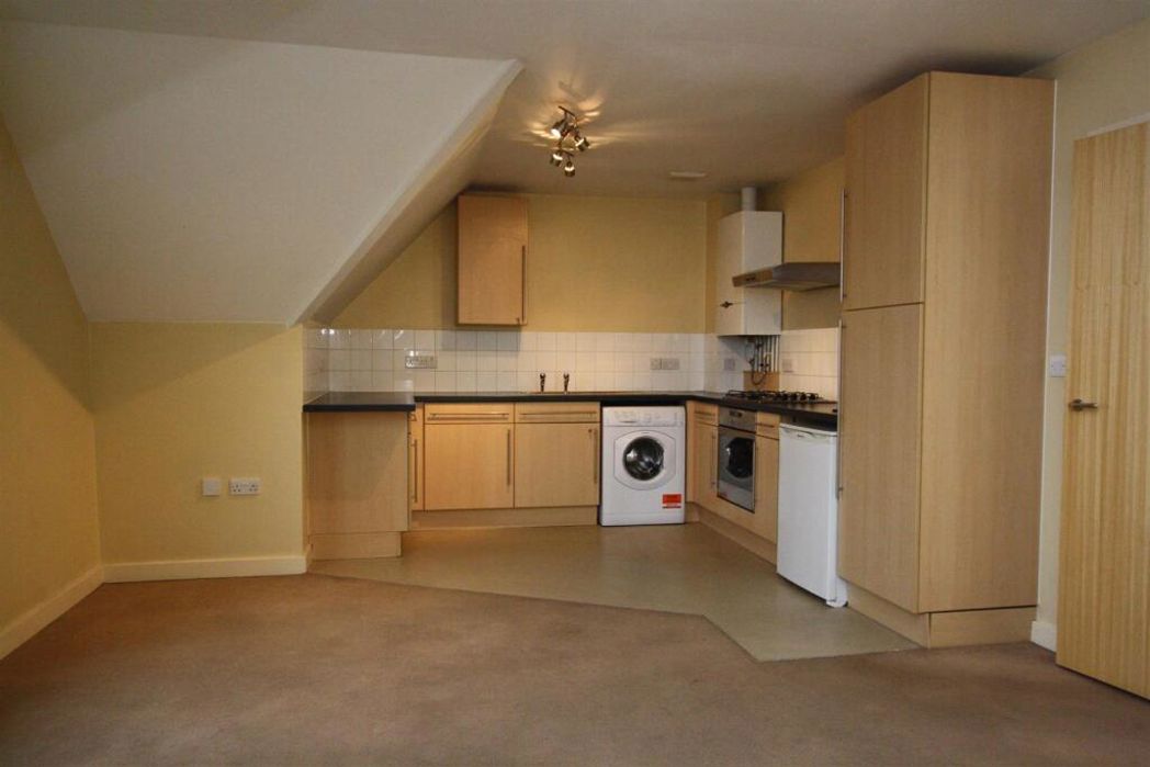 Property image 2 of 5
