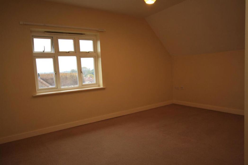 Property image 4 of 5