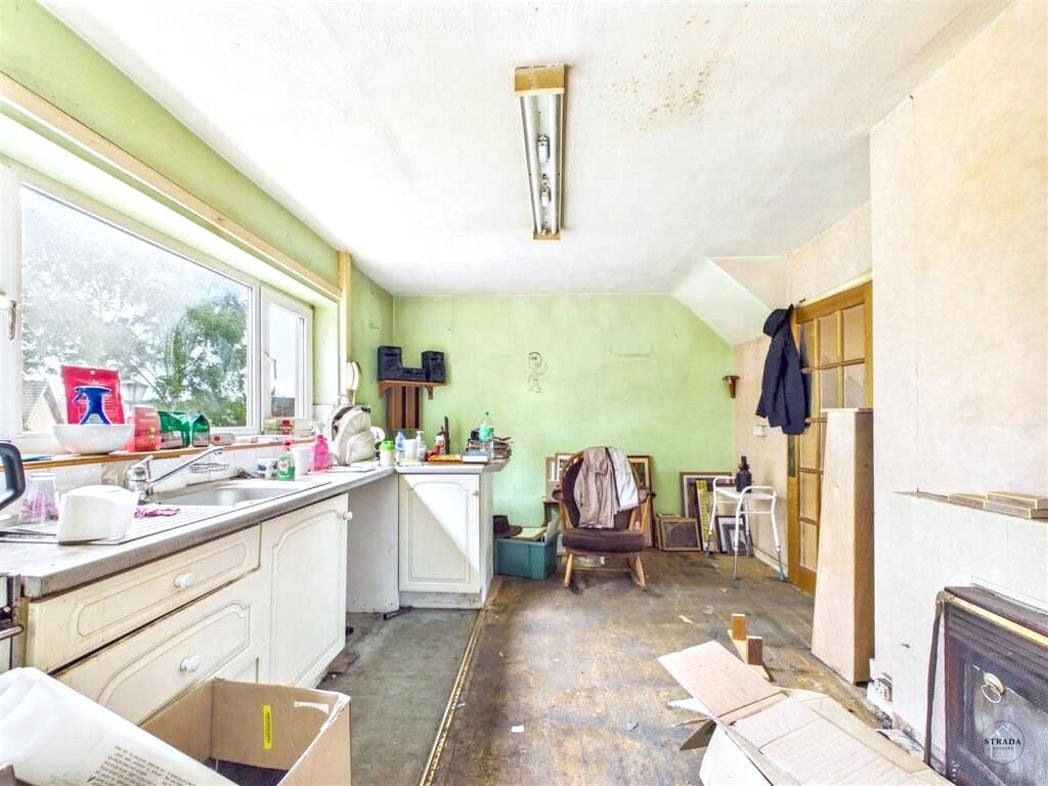 Property image 5 of 10
