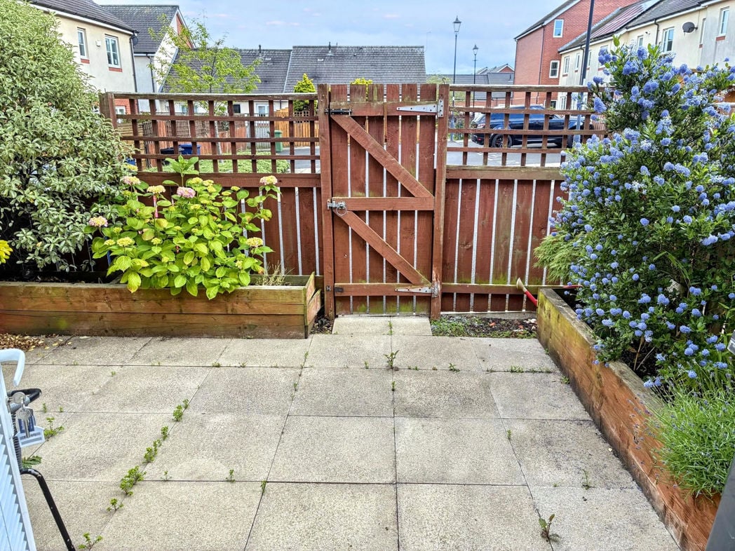 Property image 12 of 12