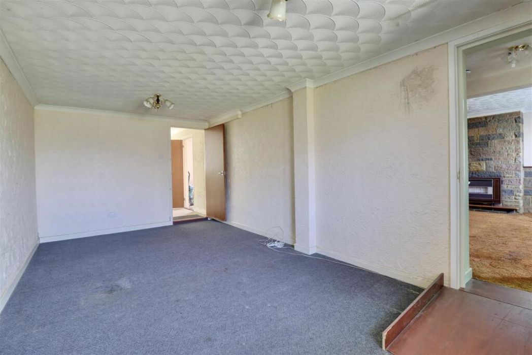 Property image 8 of 13