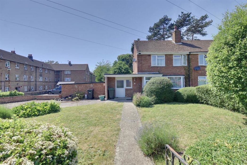Property image 1 of 13