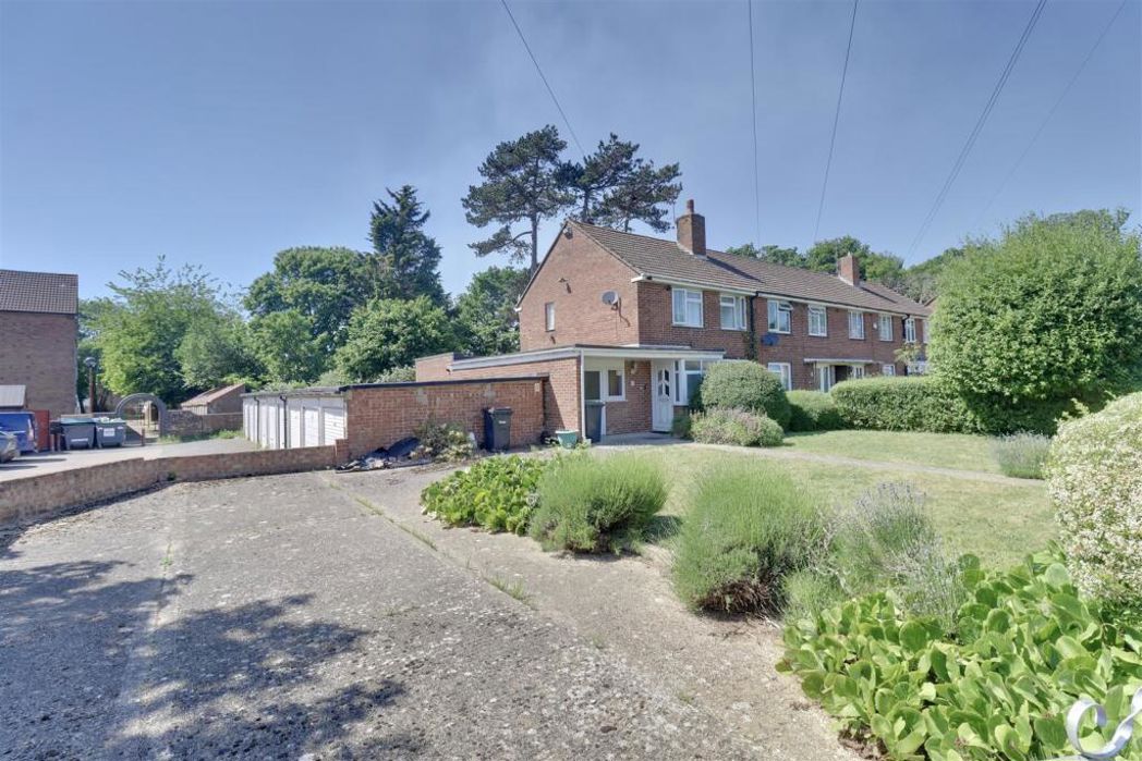 Property image 12 of 13