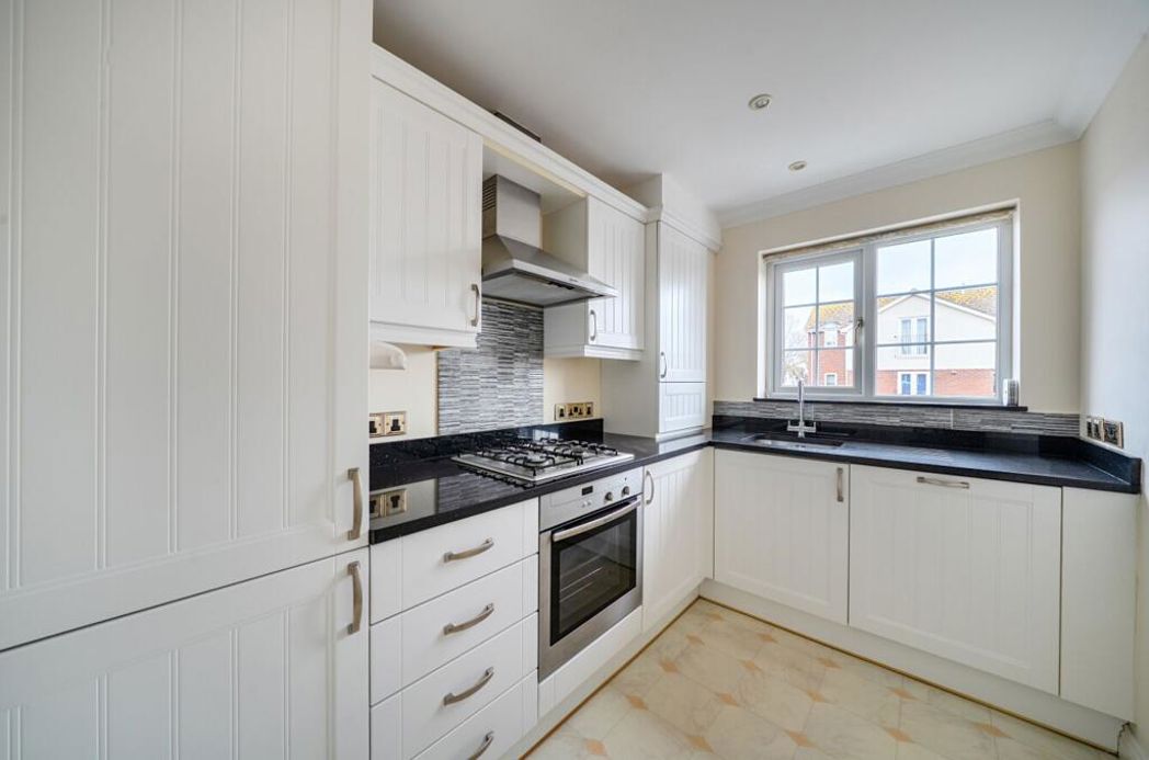 Property image 2 of 13