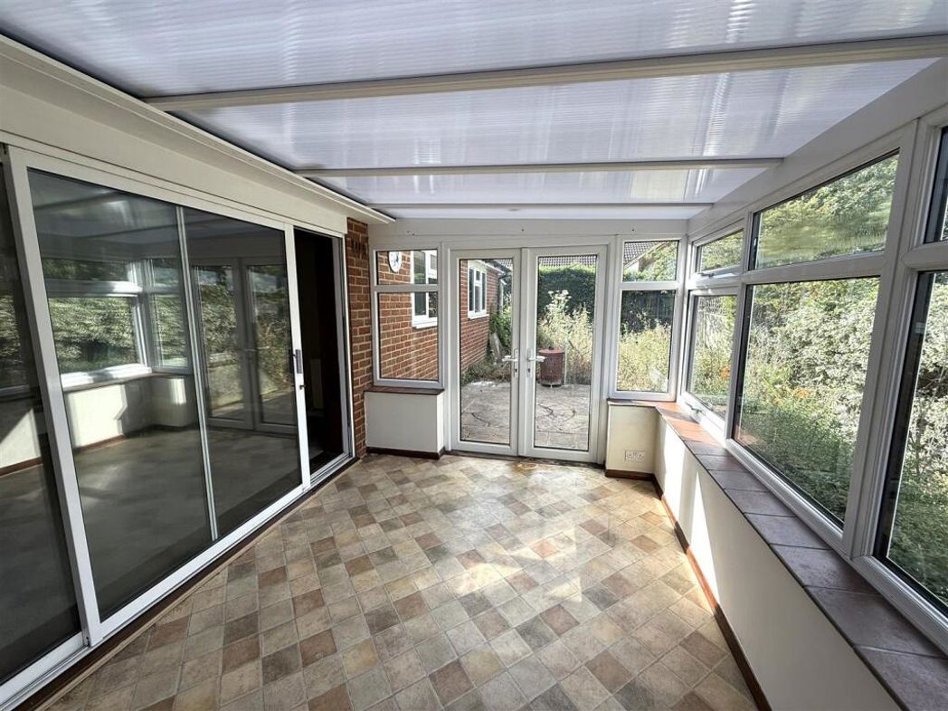 Property image 9 of 24