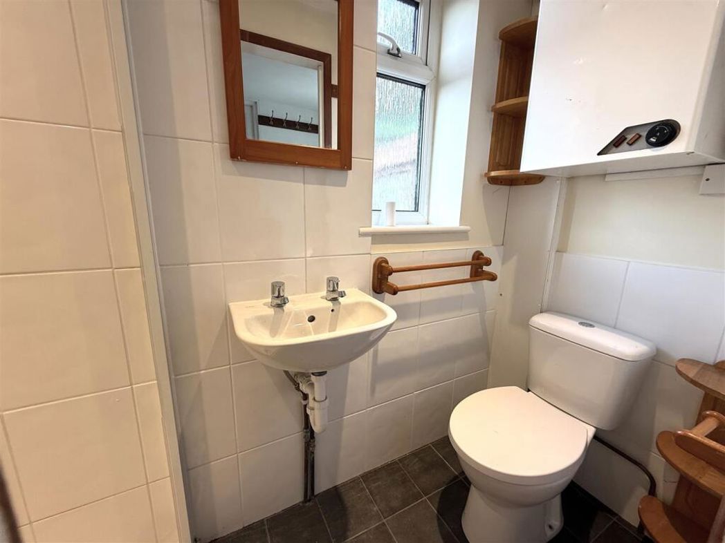Property image 23 of 24