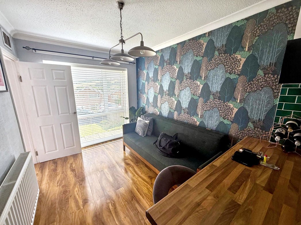 Property image 4 of 15