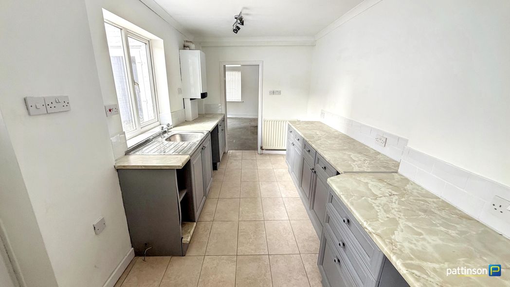 Property image 5 of 15