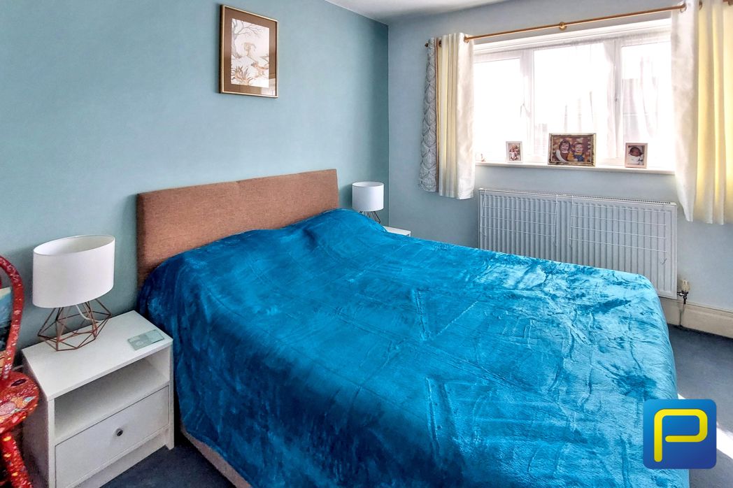Property image 12 of 27