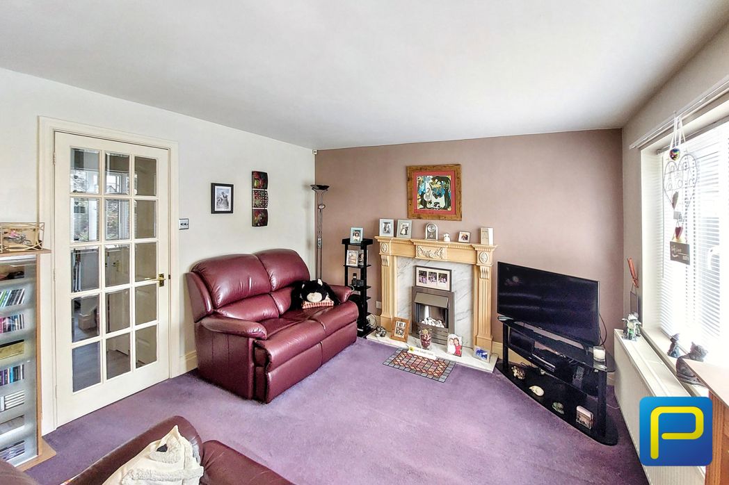 Property image 4 of 27