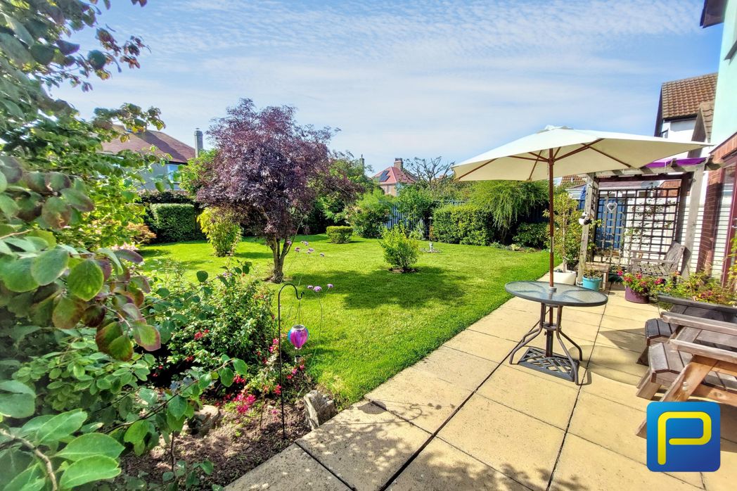 Property image 19 of 27