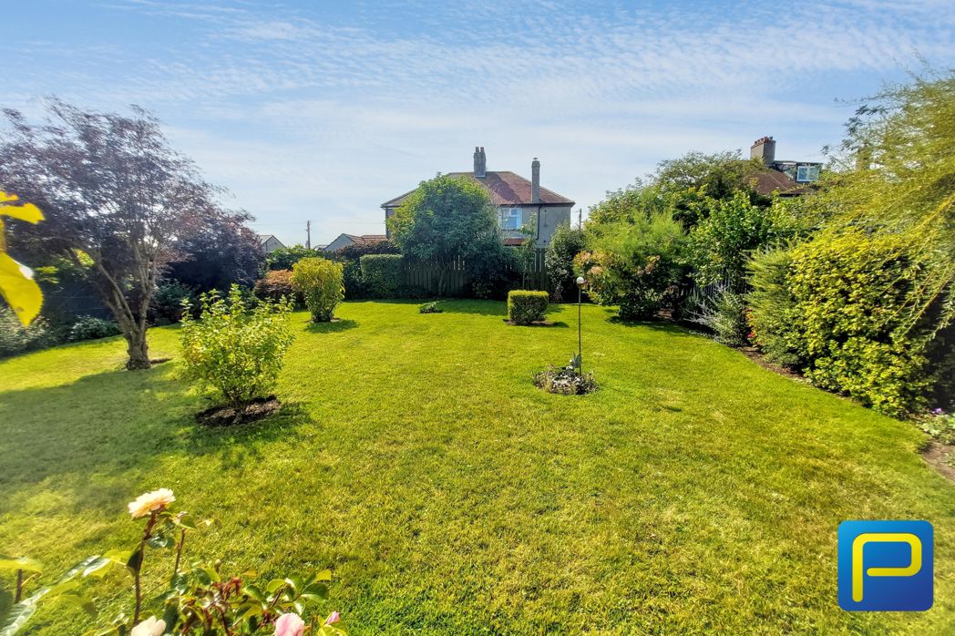 Property image 21 of 27