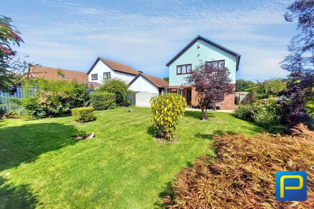 Property image 22 of 27