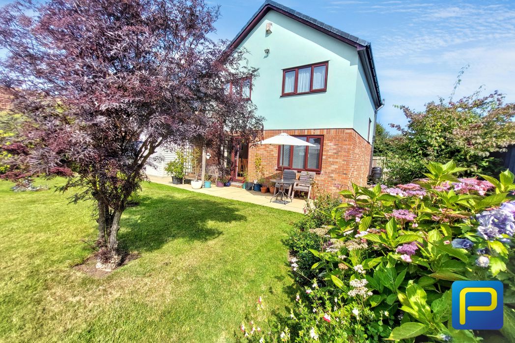 Property image 25 of 27