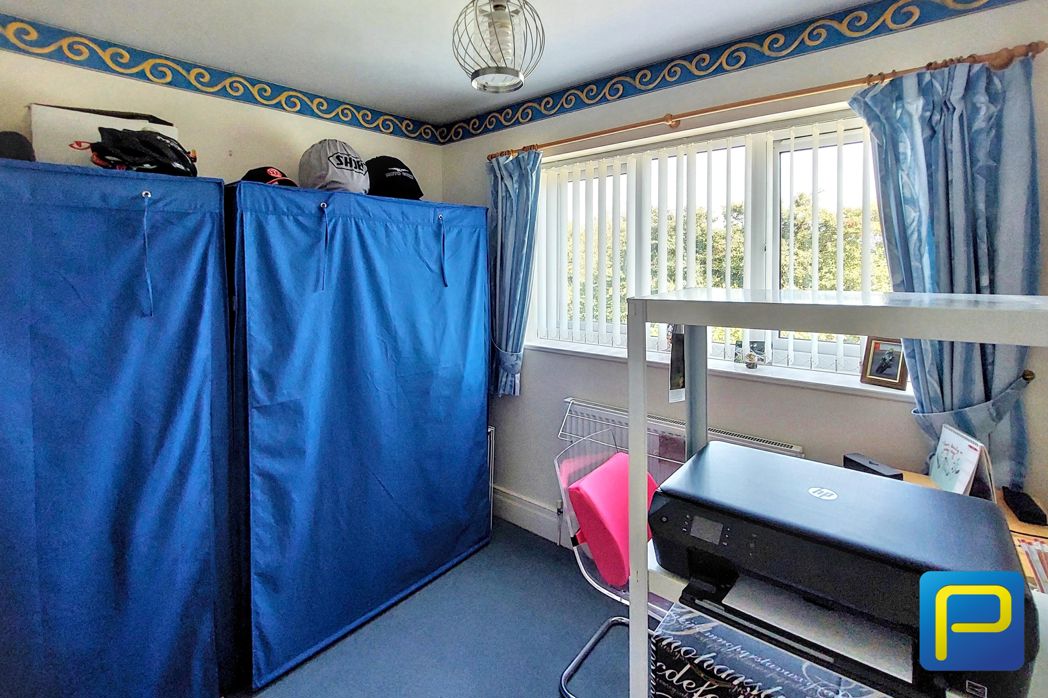 Property image 18 of 27